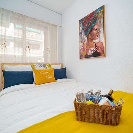 B Casacafe Madrid Pozuelo 2 Bano Fuera De La Habitacion O Compartido Pozuelo de Alarcón Екстериор снимка