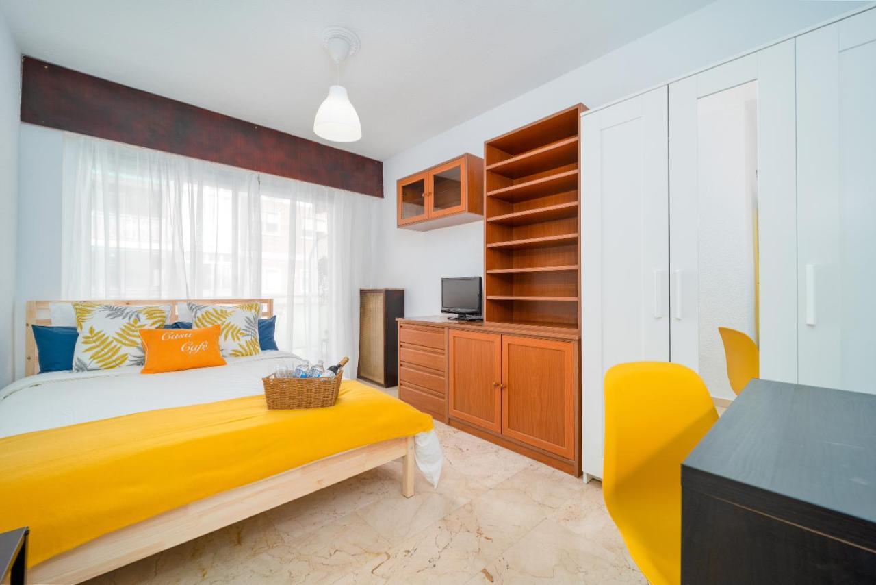 B Casacafe Madrid Pozuelo 2 Bano Fuera De La Habitacion O Compartido Pozuelo de Alarcón Екстериор снимка